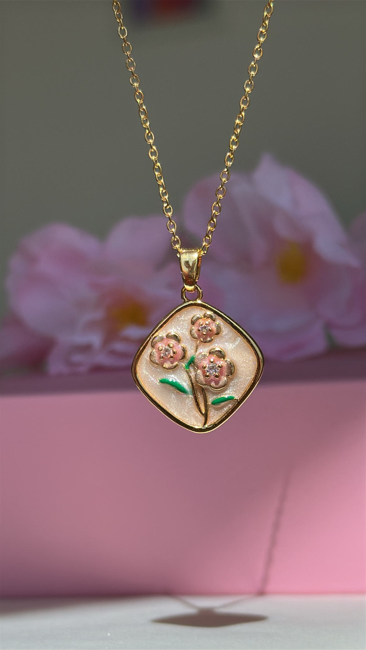 گردنبند میناکاری🌸